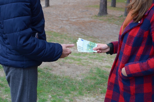 Gdzie zdobyć banknot 500 zł i czy jest to trudne?