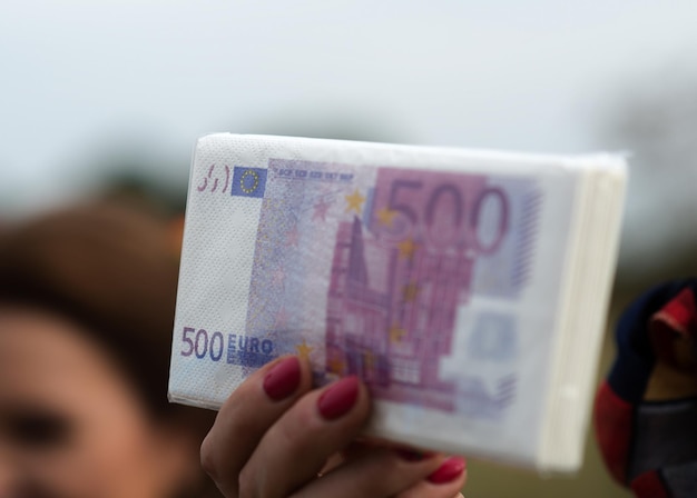 Jak nazywamy banknot 500 euro i dlaczego wzbudza tyle emocji?