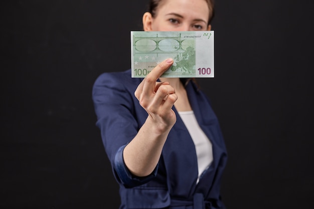 Jak zdobyć banknot 500 zł i gdzie można go otrzymać?