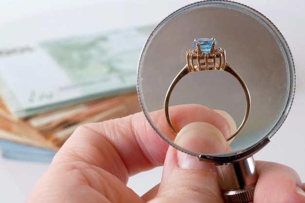 Co oznacza próba 925 w biżuterii?