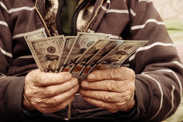 Gdzie można wymienić stare pieniądze bez zbędnych formalności?