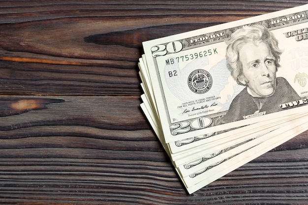 Jak wygląda 50 dolarów amerykańskich i na co zwrócić uwagę przy rozpoznawaniu banknotu?