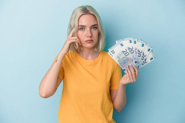 Czy stare euro jest ważne podczas codziennych zakupów?